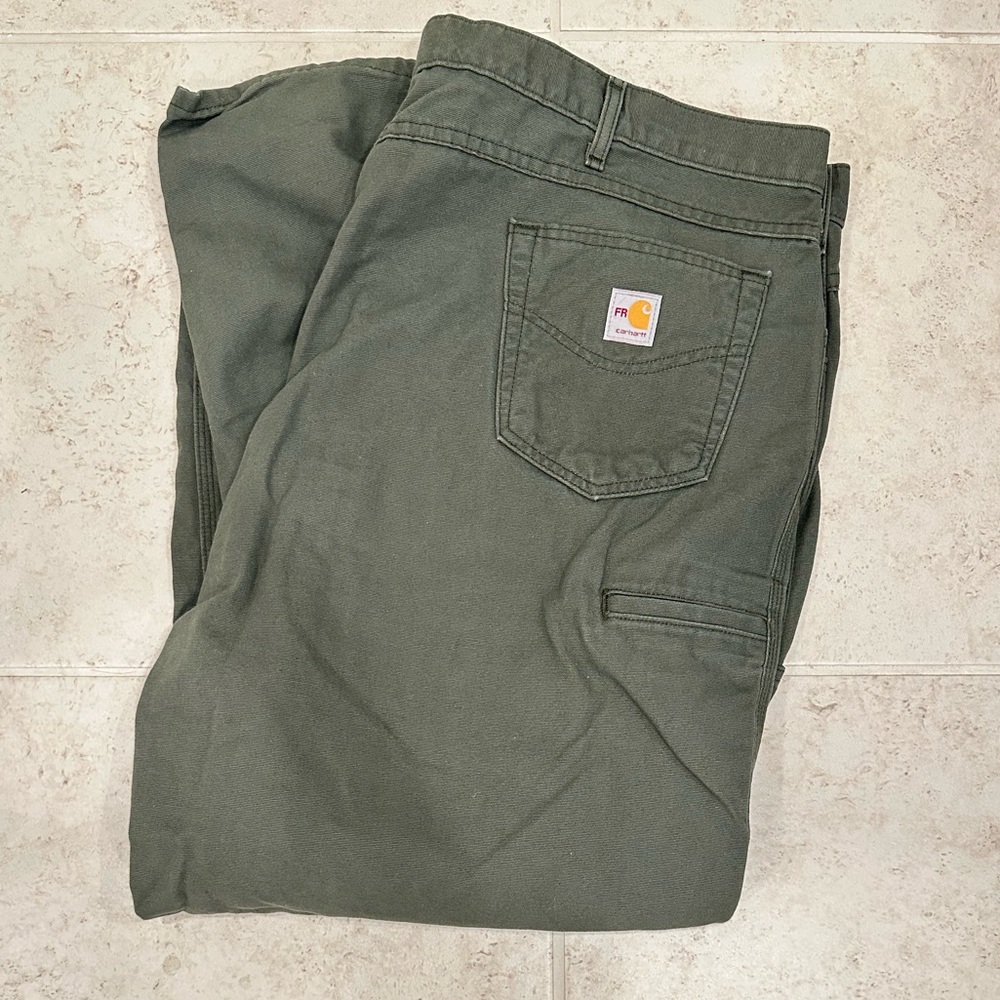 NWOT! CARHARTT Men’s Flame Resistant Canvas Cargo Pants!